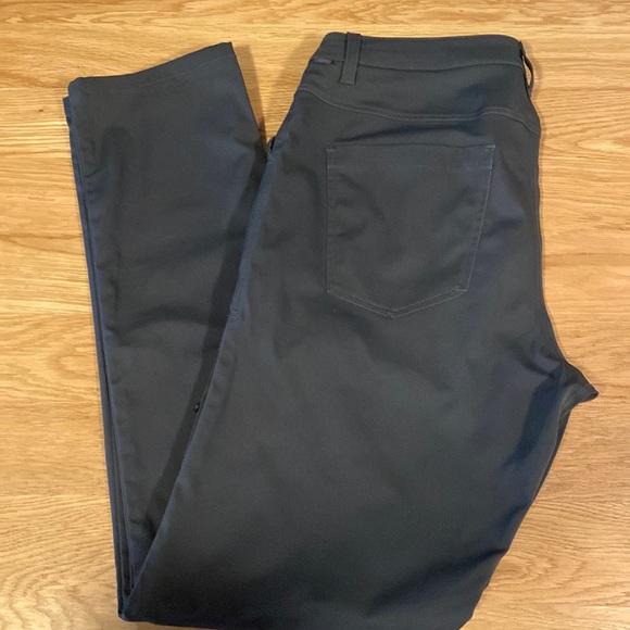 lululemon athletica Other - Lululemon ABC Commuter Pant